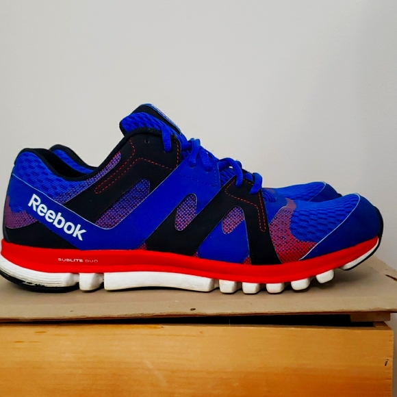 Reebok Other - Reebok running/walking sneakers